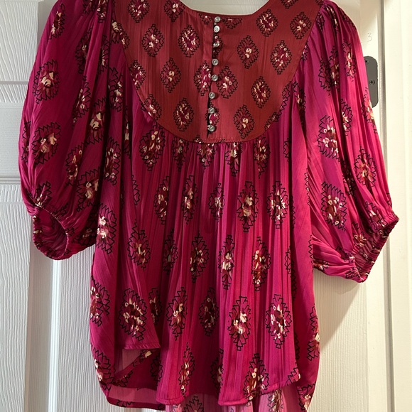 Anthropologie Pink Puff Sleeve Smocked Blouse M - Picture 2 of 6